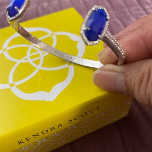 Kendra Scott open bangle . Silver Tone , Blue Stone includes Kendra Scott box - Picture 2 of 3